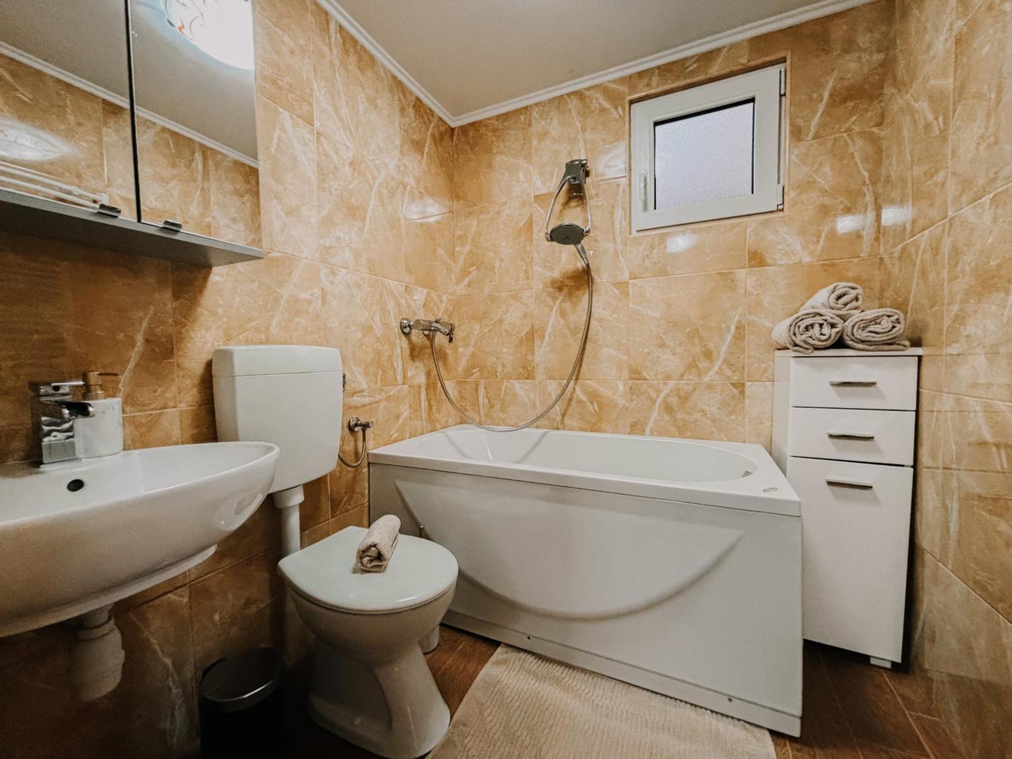 Holiday home Pandora & Isabella In Terme Catez Catez ob Savi